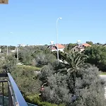 מלון דירות A Maos 4*