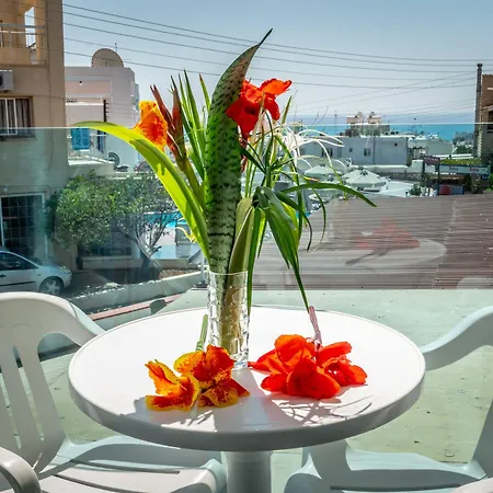 Appart hôtel A Maos Ayía Nápa