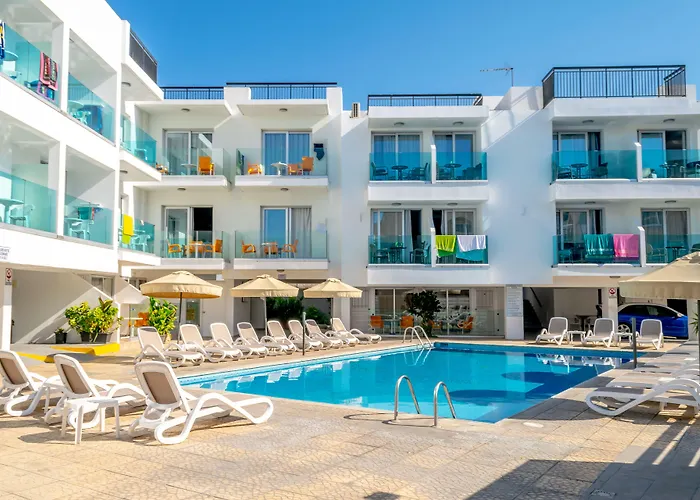A Maos 4* Ayia Napa